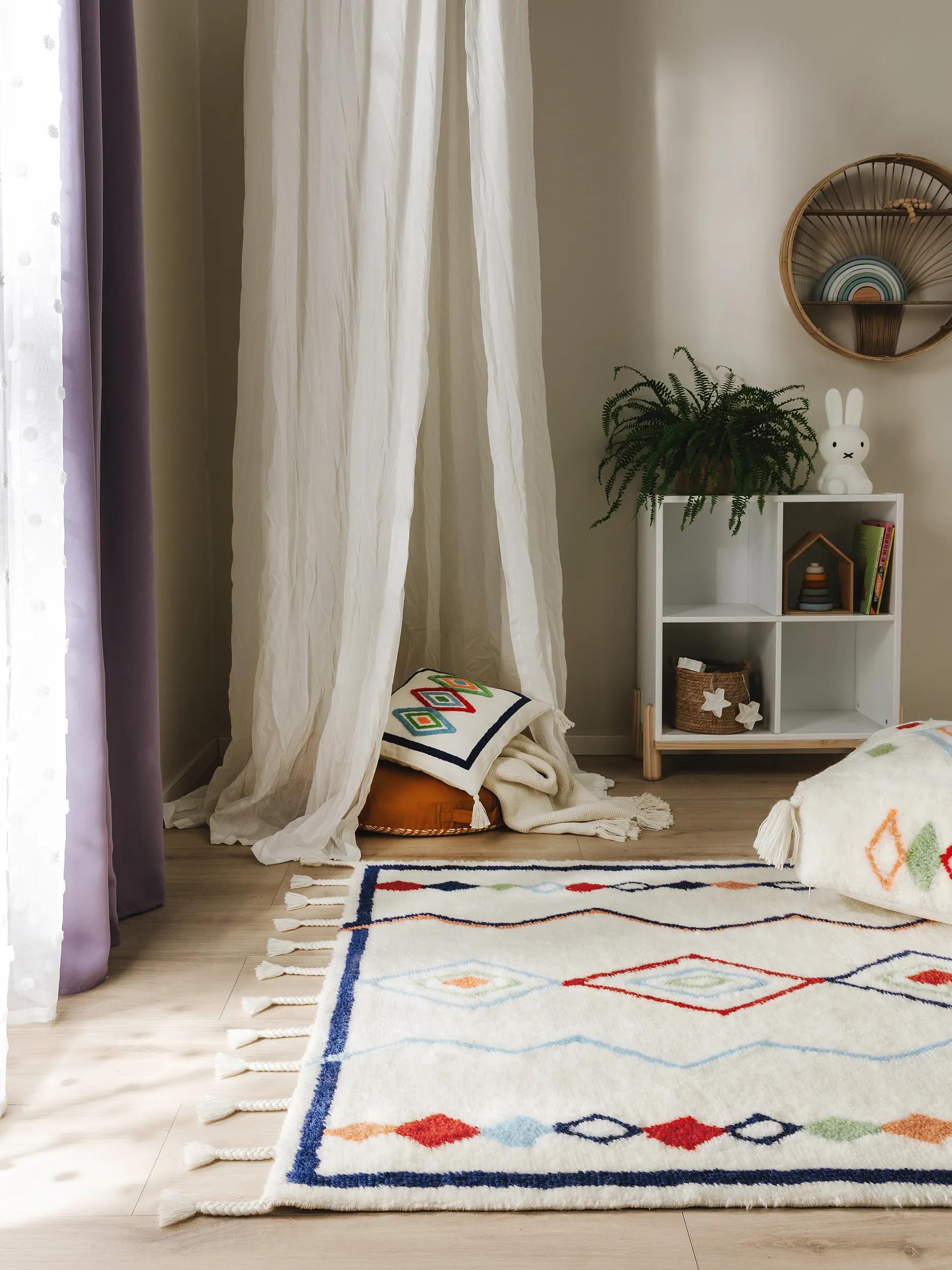 Covor pentru copii Malika – Multicolor
